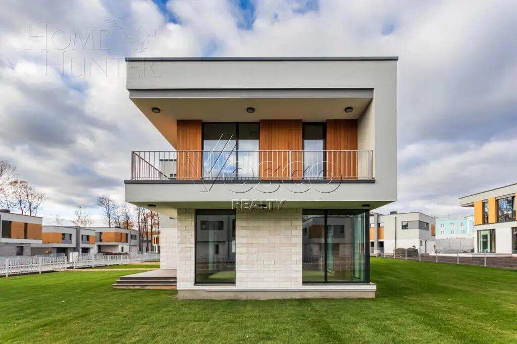 2-этажный коттедж 425 м² без отделки