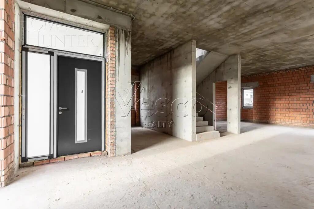 2-этажный коттедж 425 м² без отделки