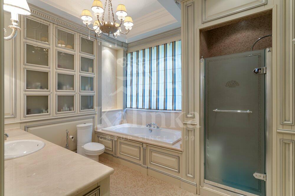 2-этажный коттедж 541.5 м² с отделкой