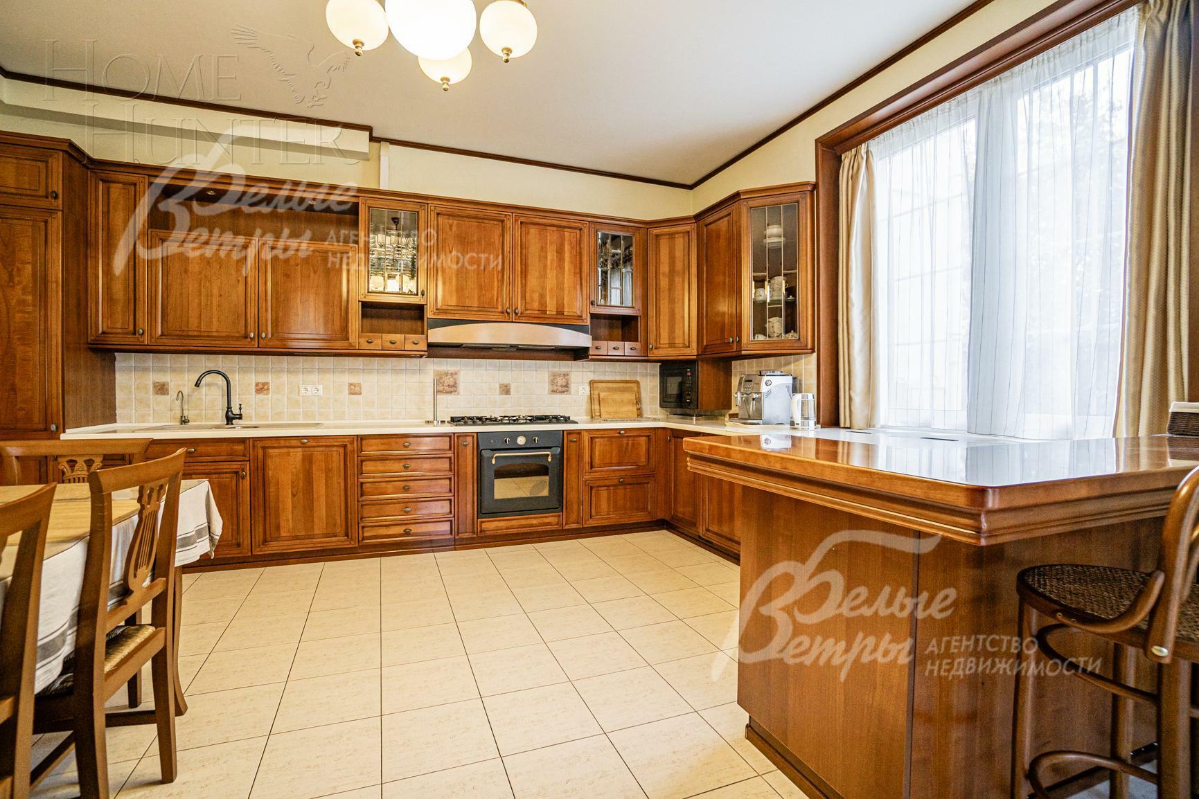 2-этажный коттедж 614 м² с отделкой