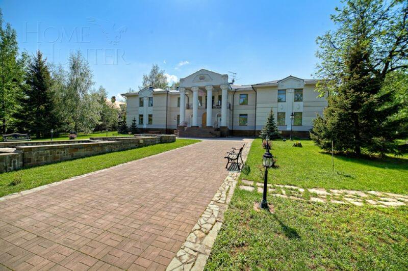 2-этажный коттедж 1 150 м² с отделкой