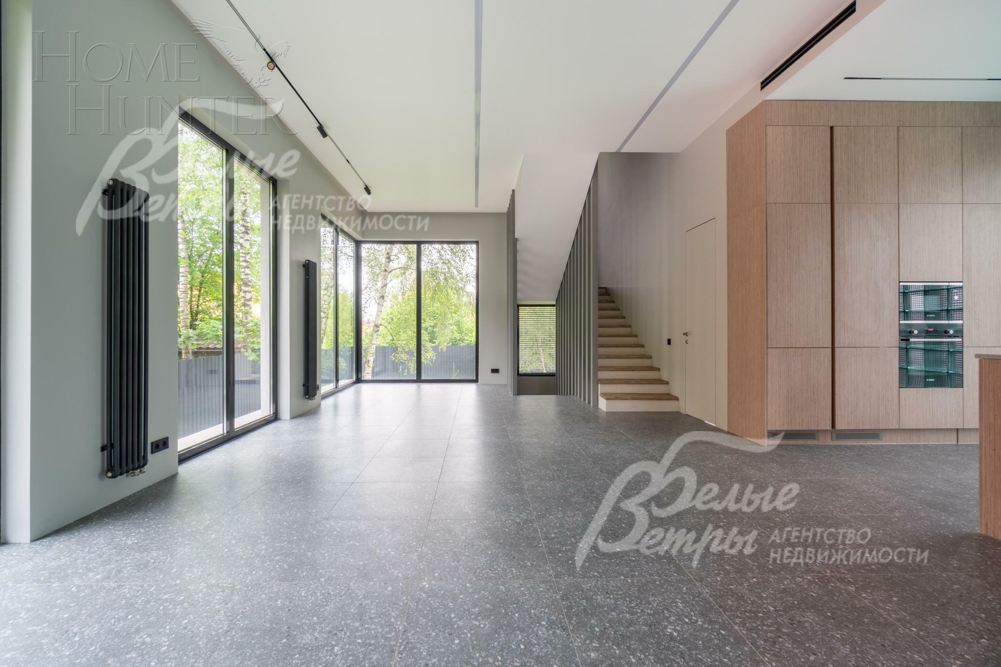 2-этажный коттедж 355 м² с отделкой