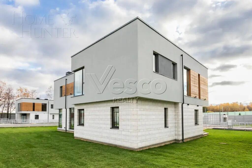 2-этажный коттедж 425 м² без отделки