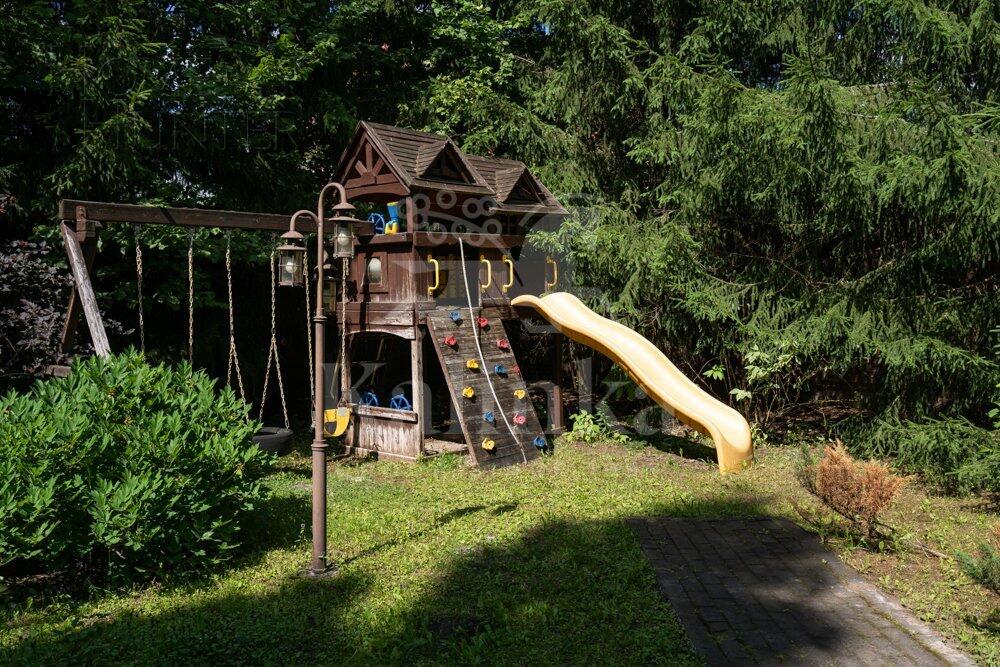 2-этажный коттедж 541.5 м² с отделкой