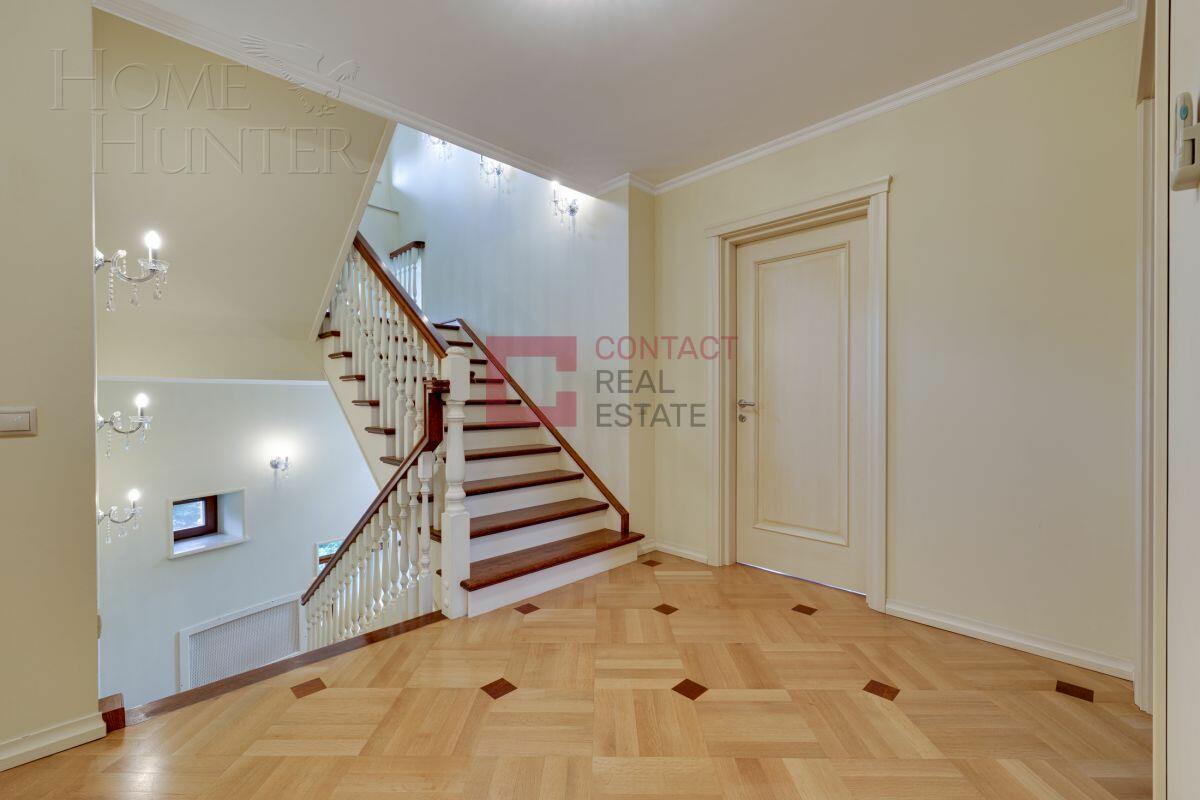 2-этажный коттедж 550 м² с отделкой