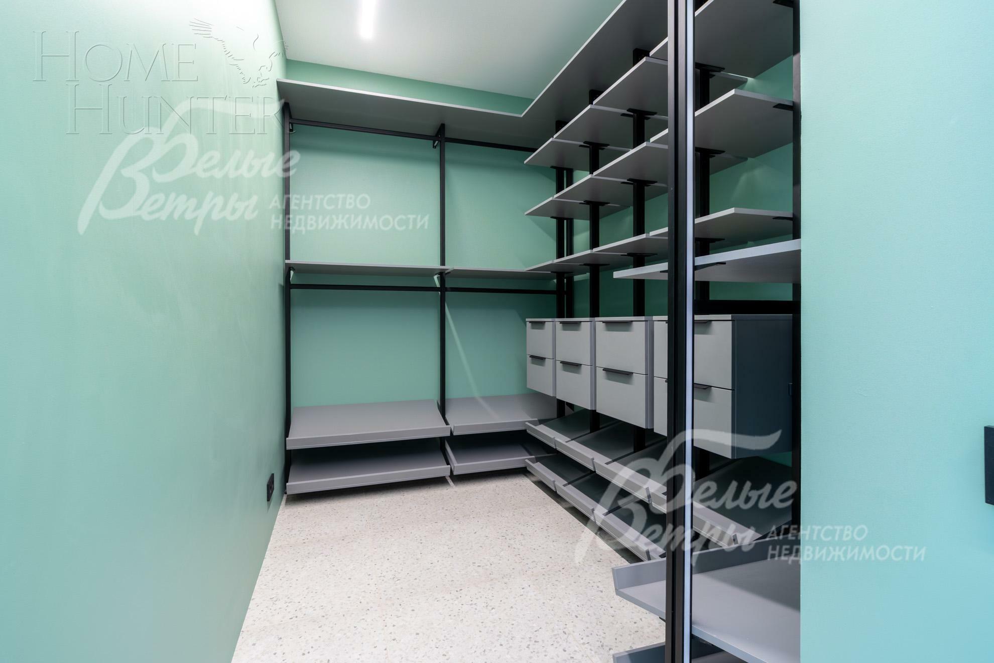 2-этажный коттедж 355 м² с отделкой