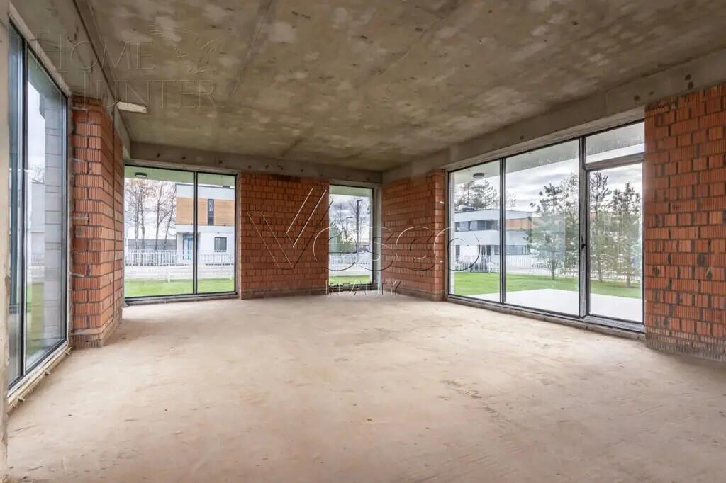 2-этажный коттедж 425 м² без отделки