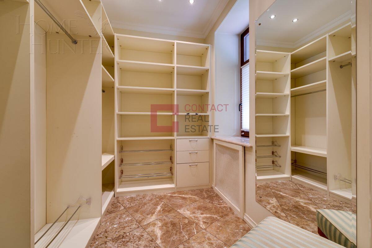 2-этажный коттедж 550 м² с отделкой