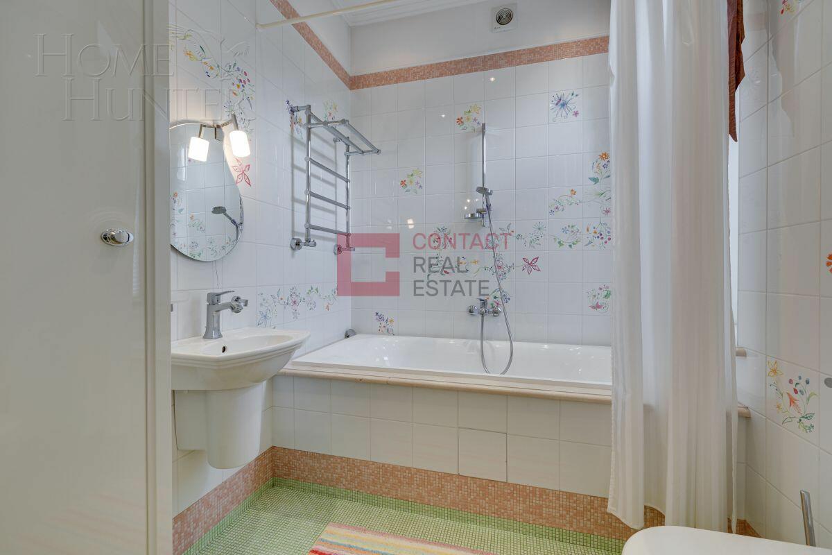 2-этажный коттедж 550 м² с отделкой