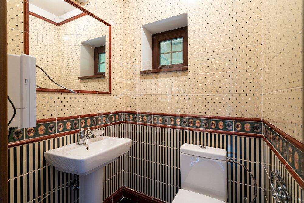 2-этажный коттедж 541.5 м² с отделкой