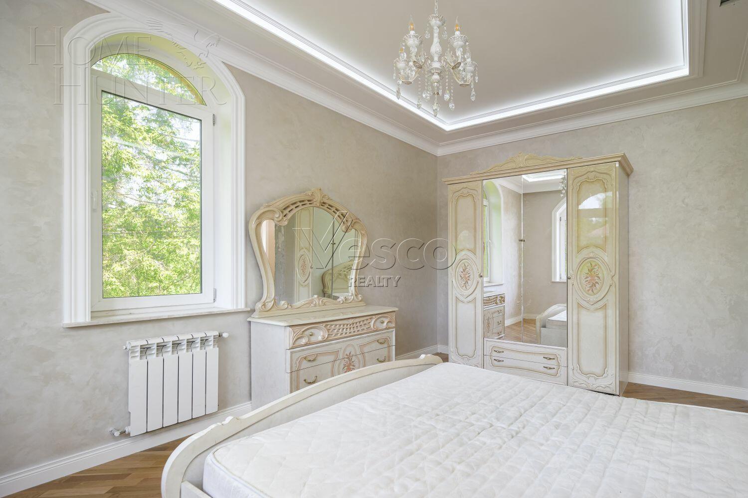 2-этажный коттедж 383 м² с отделкой