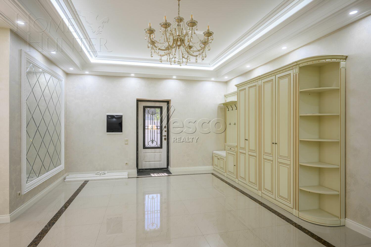 2-этажный коттедж 383 м² с отделкой