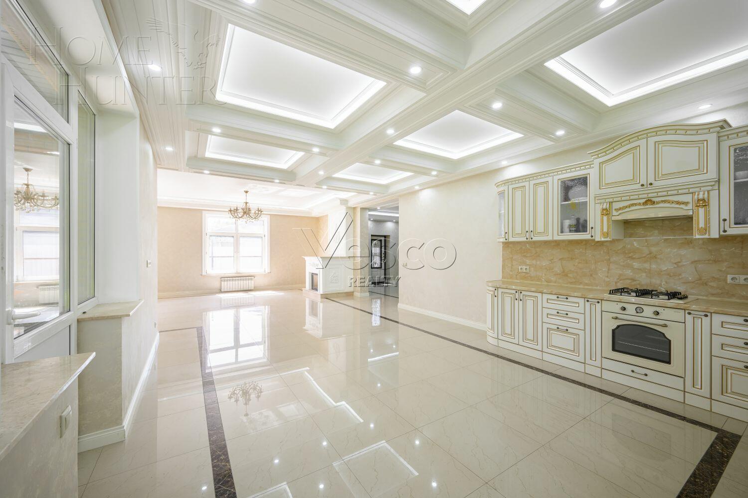 2-этажный коттедж 383 м² с отделкой