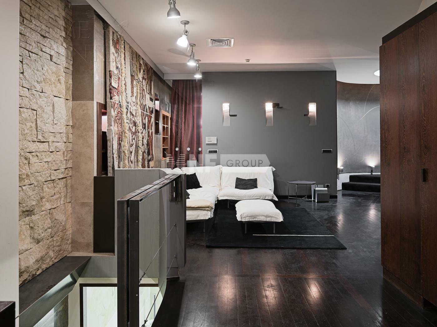 2-УРОВНЕВАЯ КВАРТИРА С ОТДЕЛКОЙ 301.5 М² НА 3 ЭТАЖЕ