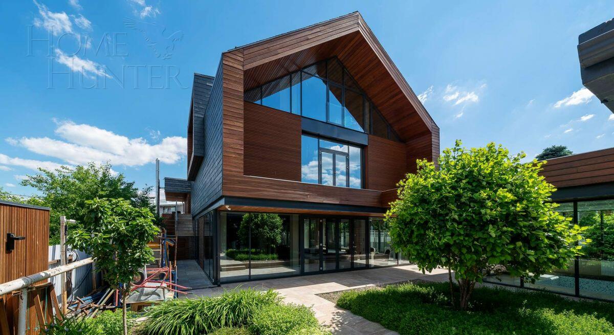 2-этажный коттедж 761 м² с отделкой