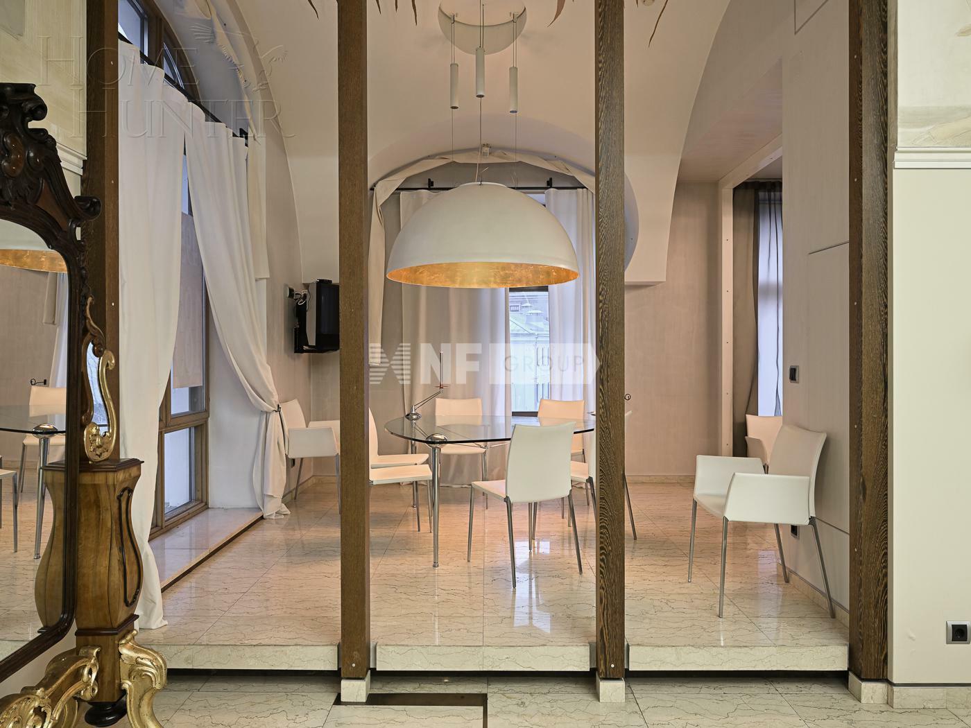 2-УРОВНЕВАЯ КВАРТИРА С ОТДЕЛКОЙ 301.5 М² НА 3 ЭТАЖЕ