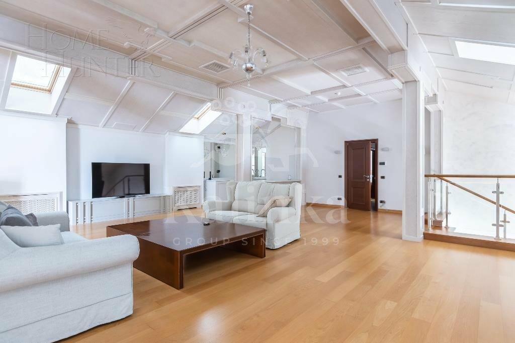 2-этажный коттедж 1 300 м² с отделкой