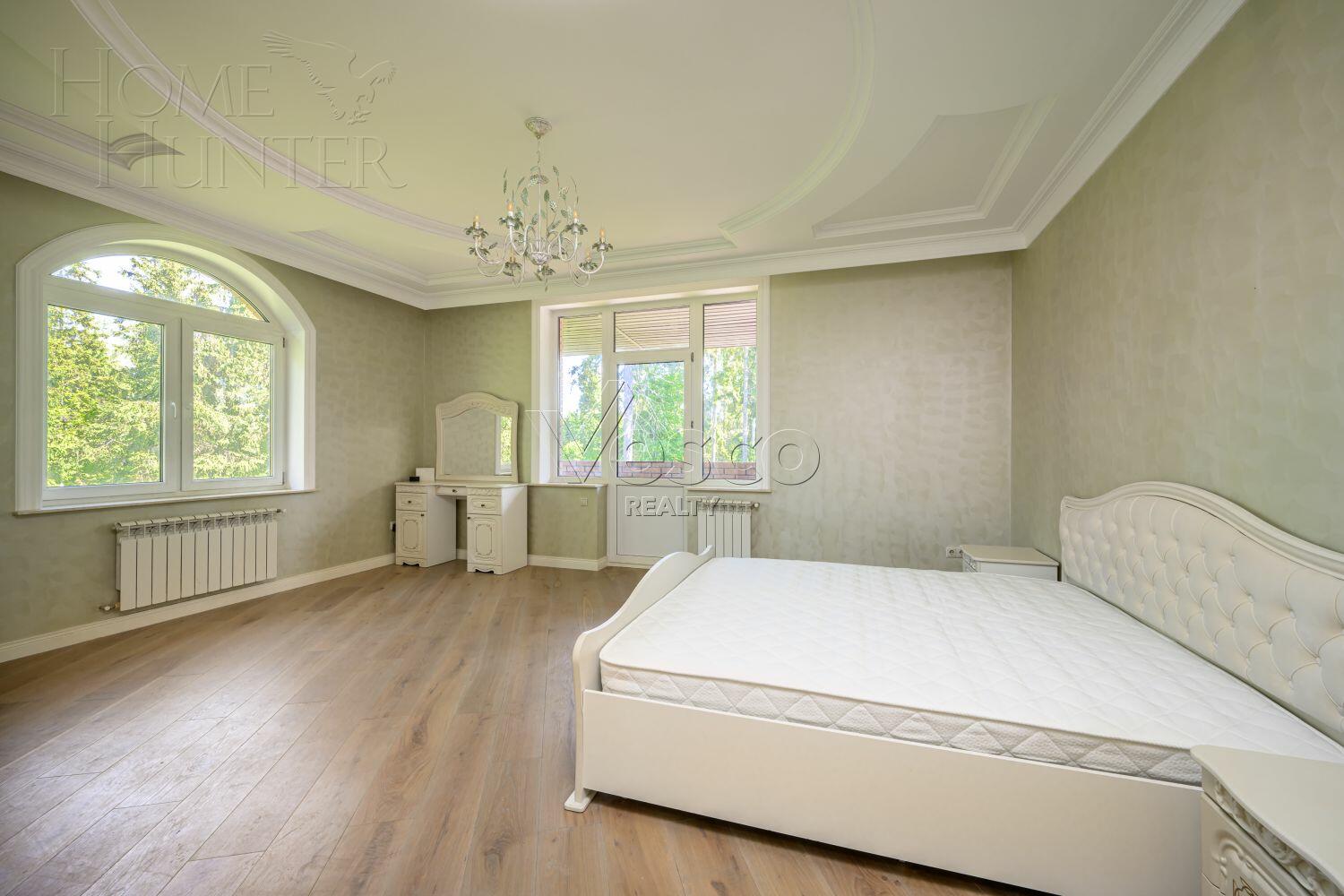 2-этажный коттедж 383 м² с отделкой