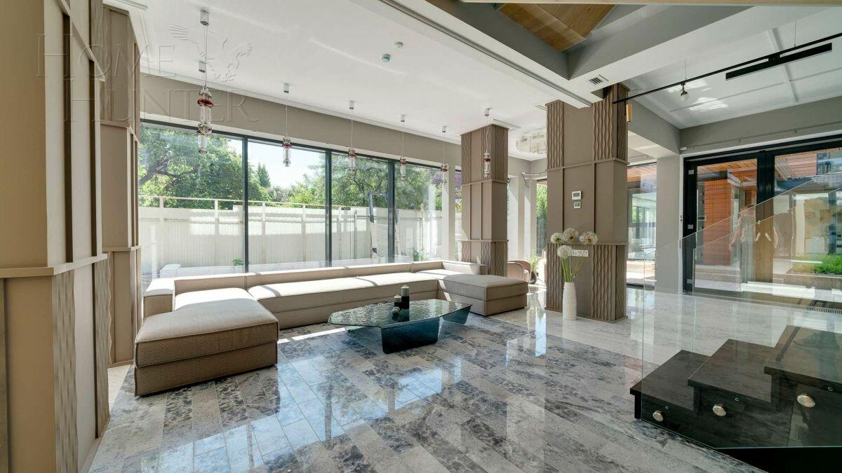 2-этажный коттедж 761 м² с отделкой