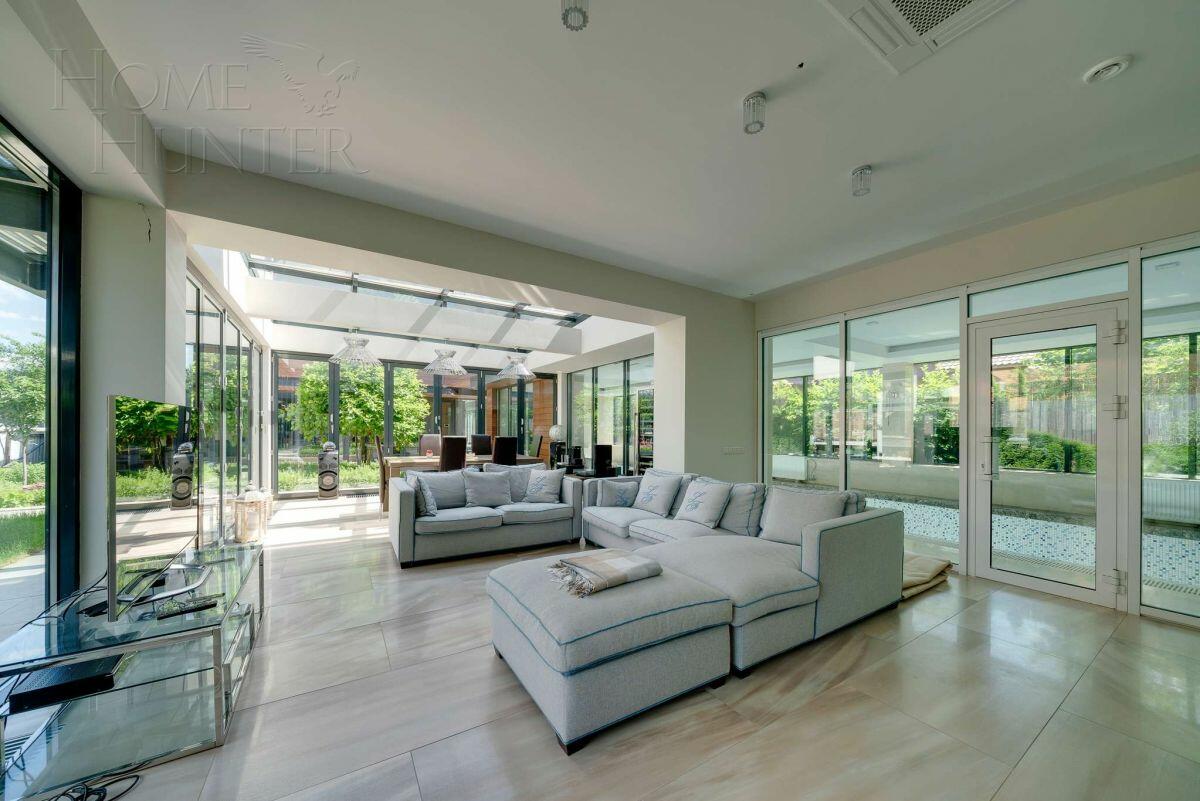 2-этажный коттедж 761 м² с отделкой