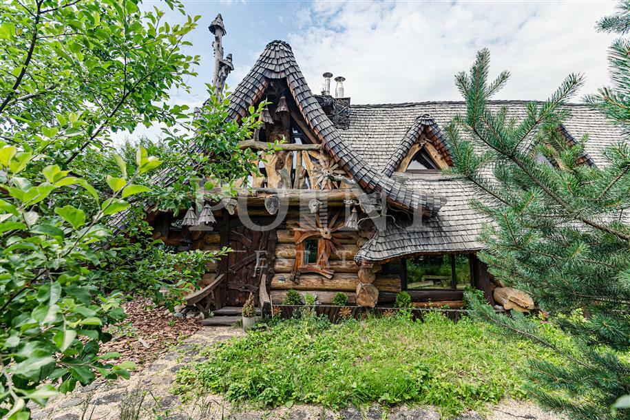 2-этажный коттедж 300 м² с отделкой