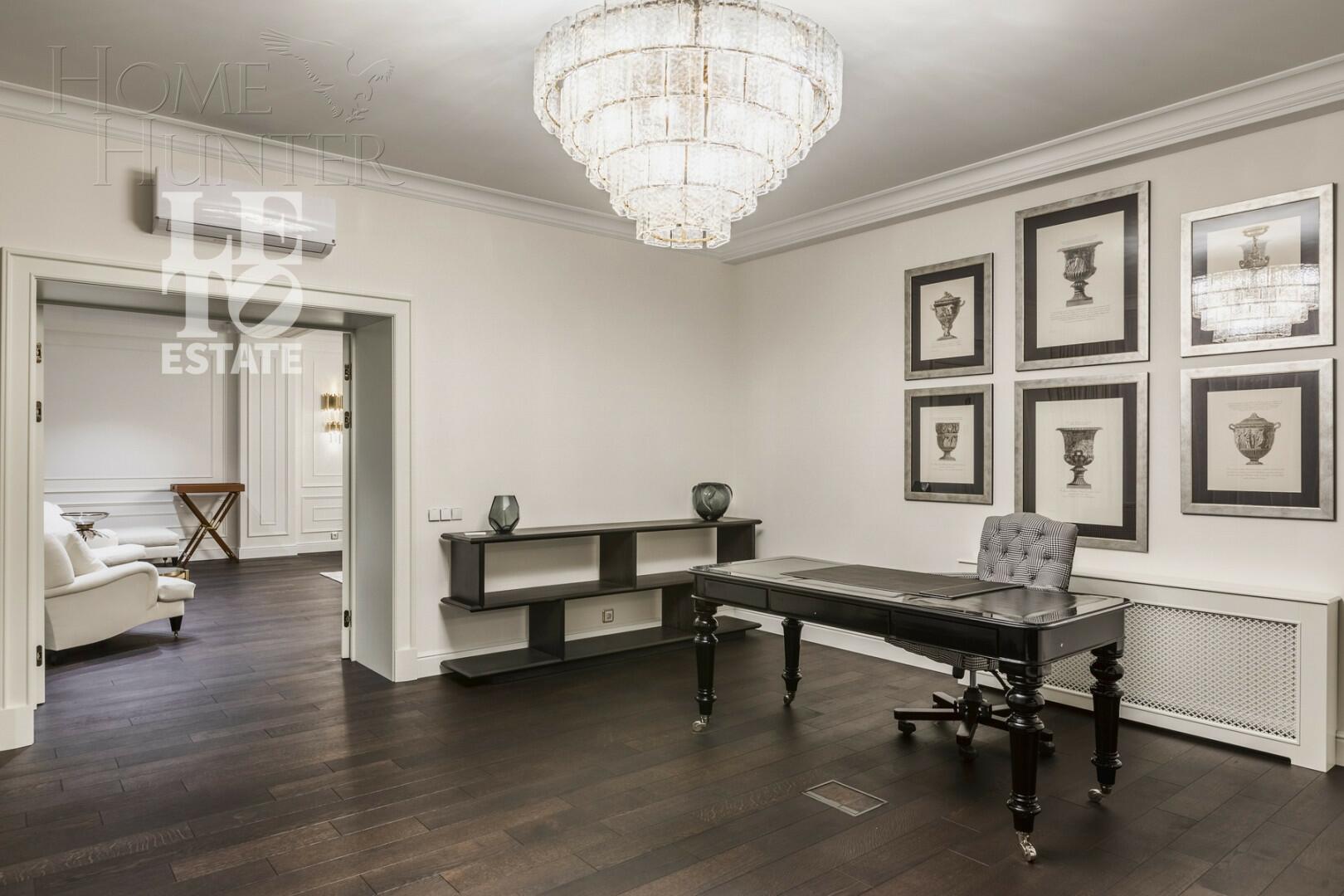 2-этажный коттедж 961 м² с отделкой