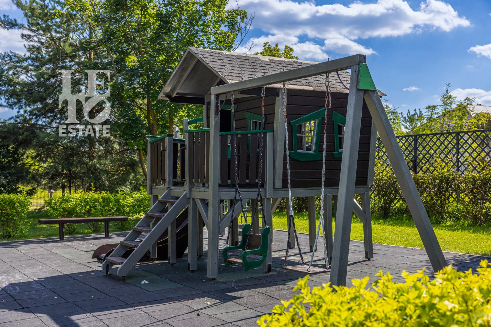 2-этажный коттедж 280 м² без отделки