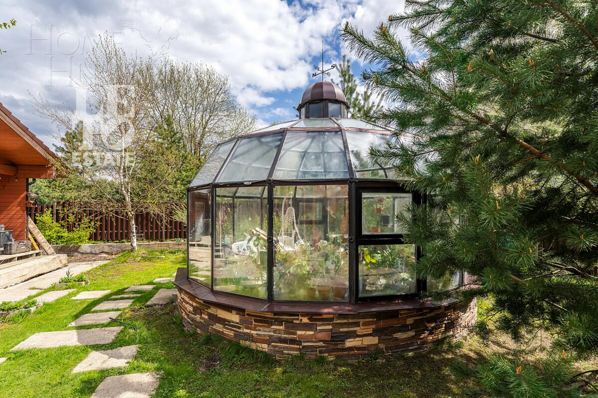 2-этажный коттедж 340 м² с отделкой