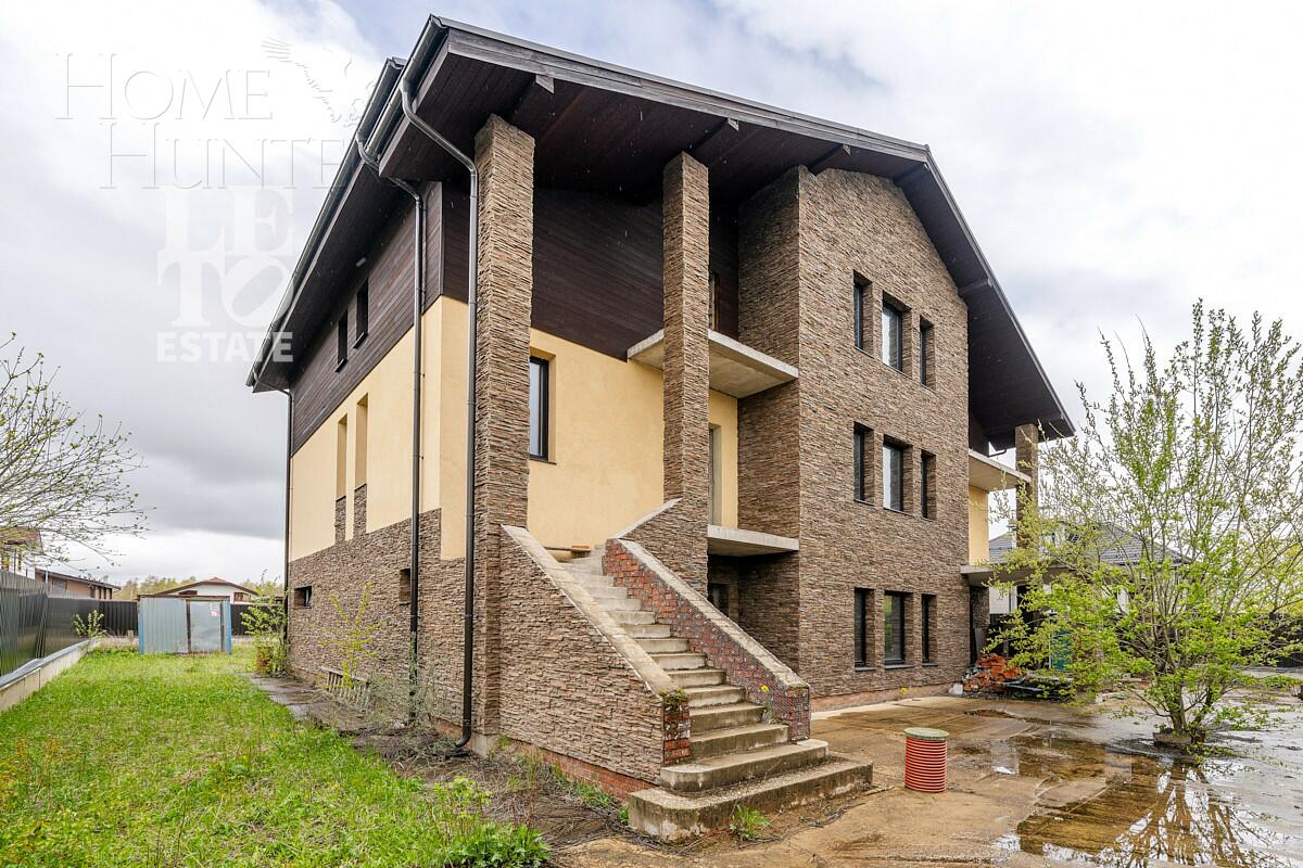 2-этажный коттедж 500 м² без отделки