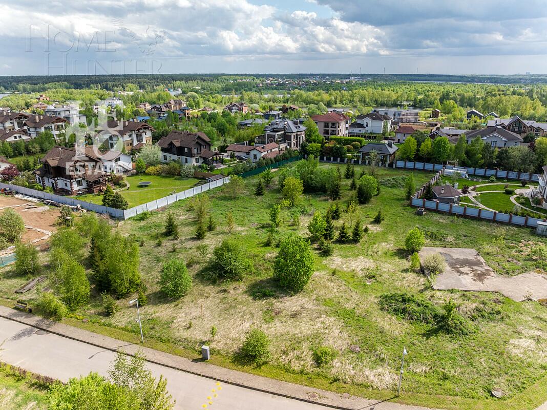 Участок 53.23 сот. в охраняемом поселке