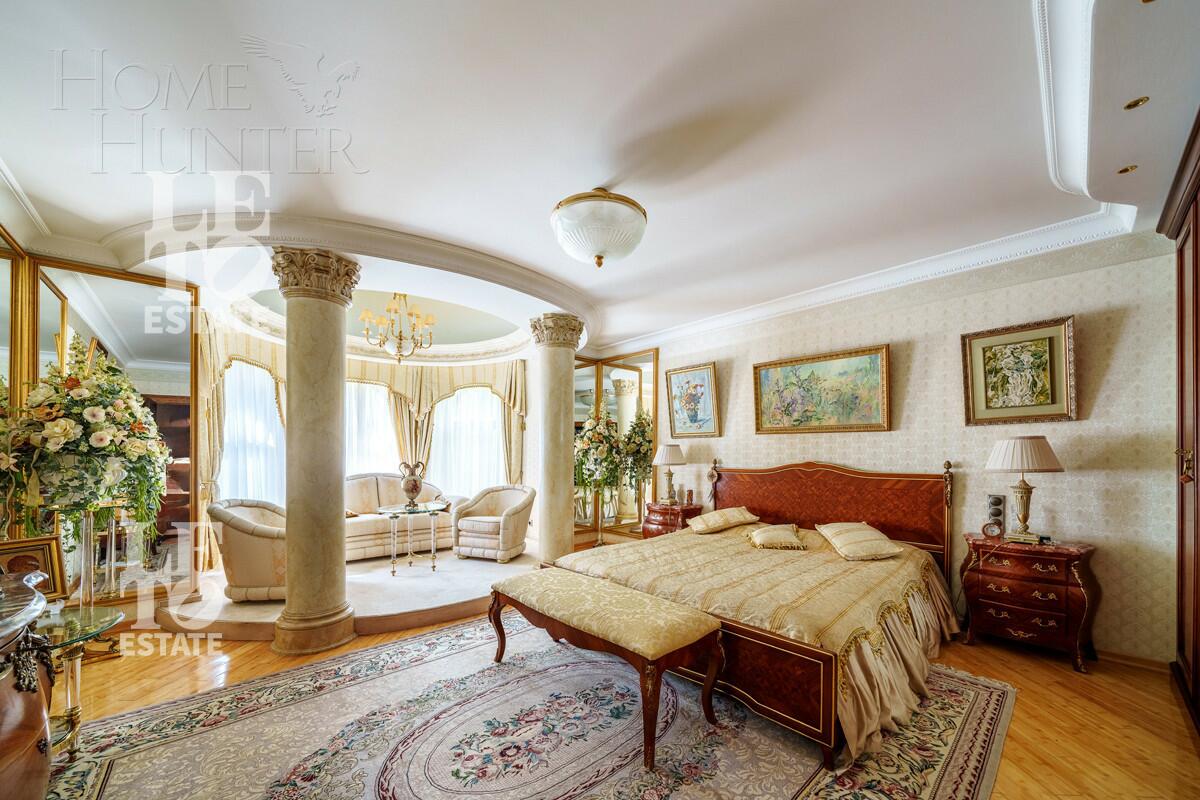 3-этажный коттедж 850 м² с отделкой