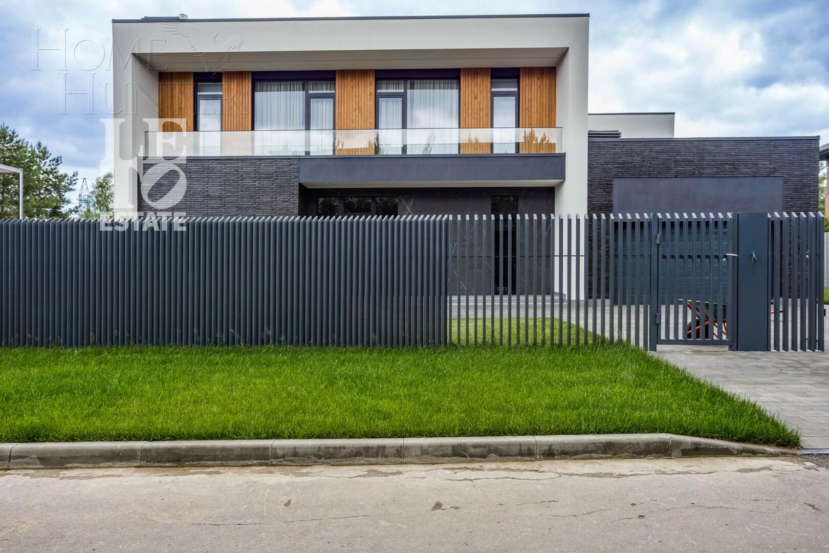 2-этажный коттедж 604 м² с отделкой