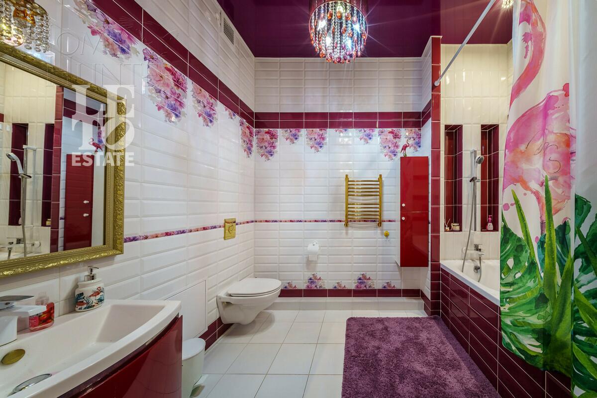 2-этажный коттедж 1 100 м² с отделкой