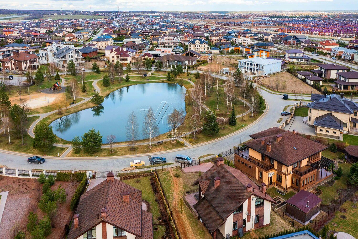 Участок 10 сот. в охраняемом поселке