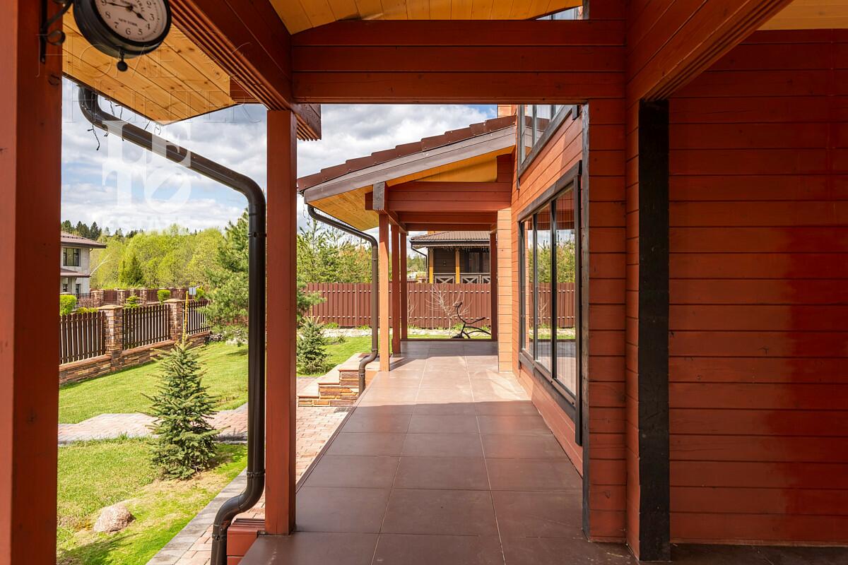 2-этажный коттедж 340 м² с отделкой