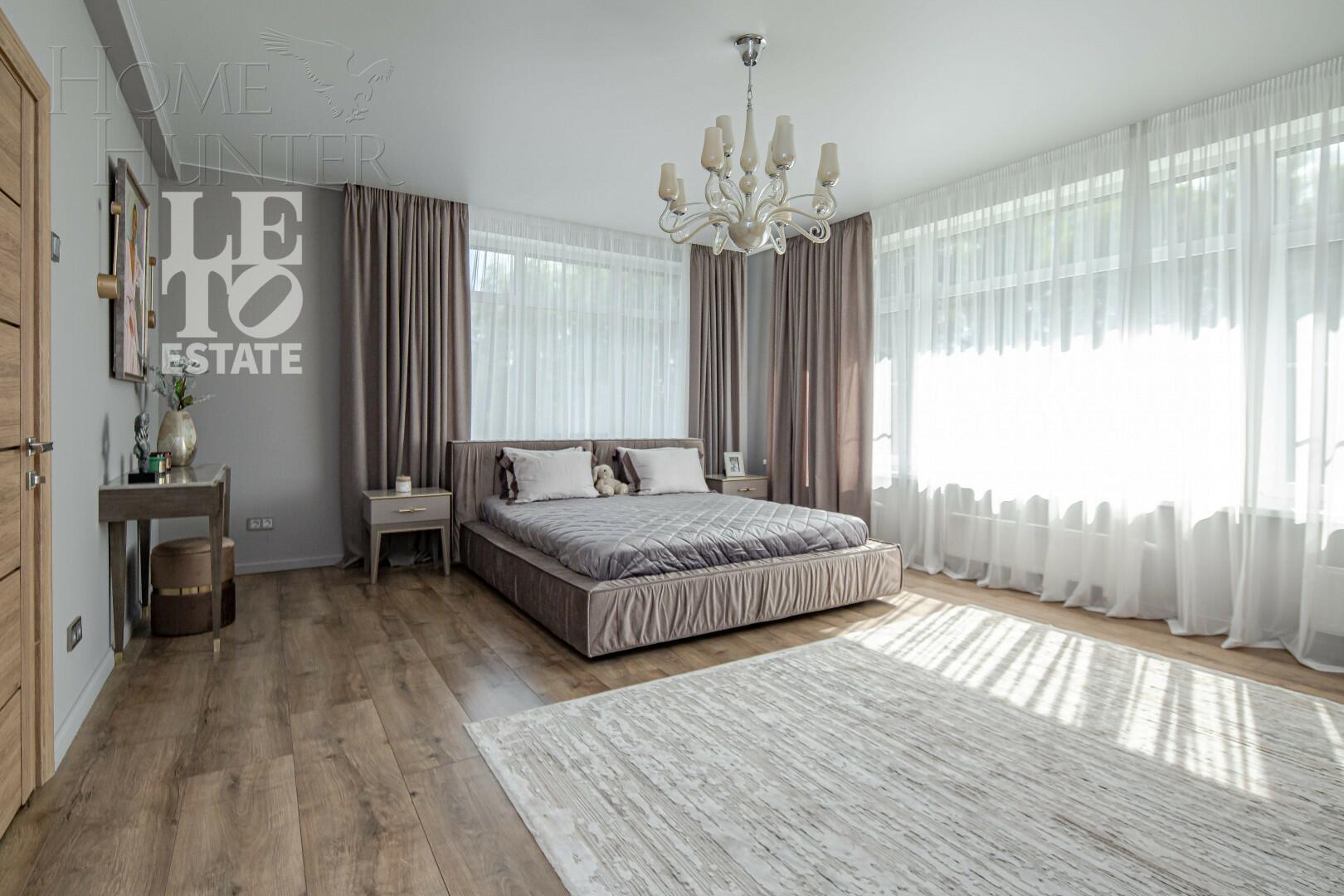 3-этажный коттедж 422 м² с отделкой