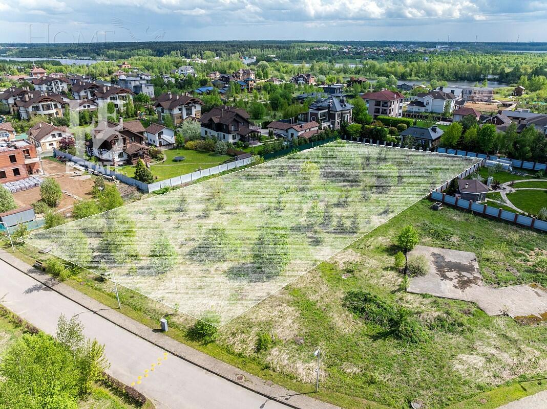 Участок 53.23 сот. в охраняемом поселке