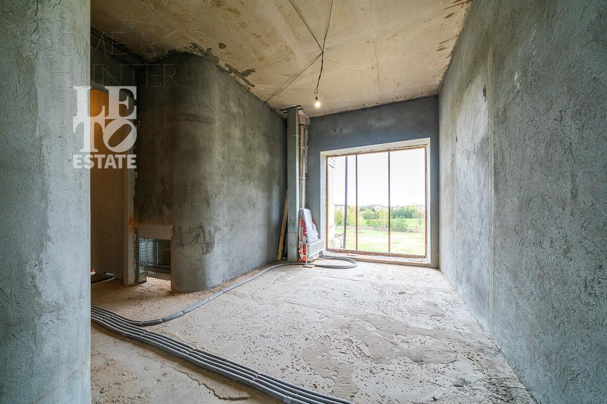 2-этажный коттедж 1 320 м² без отделки