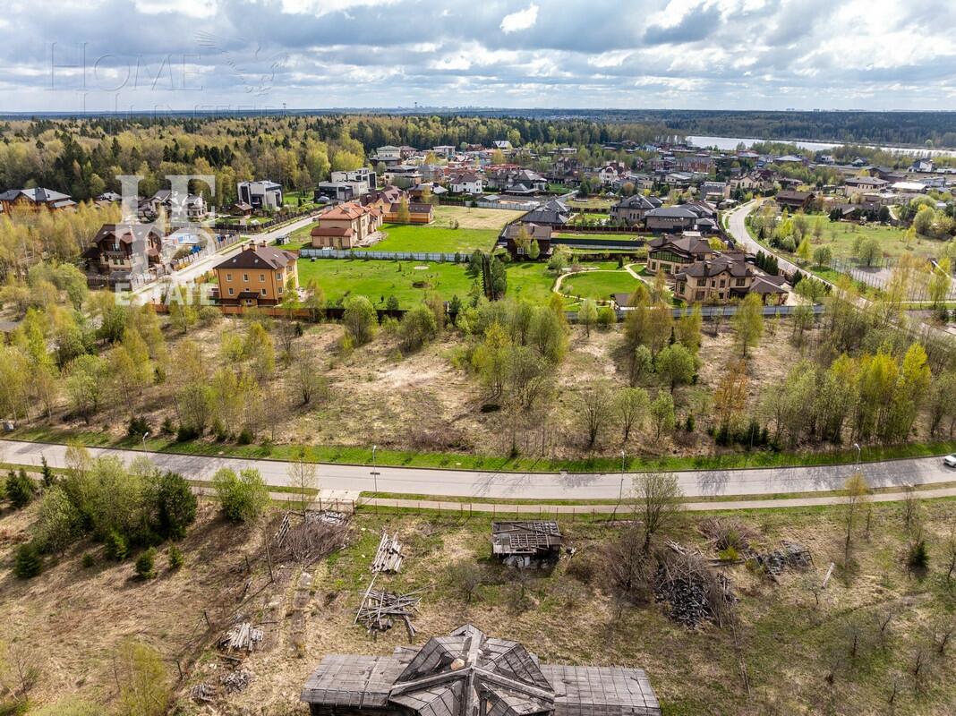 Участок 110.82 сот. в охраняемом поселке