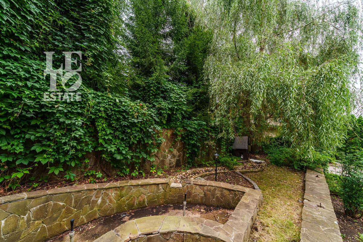 2-этажный коттедж 450 м² с отделкой