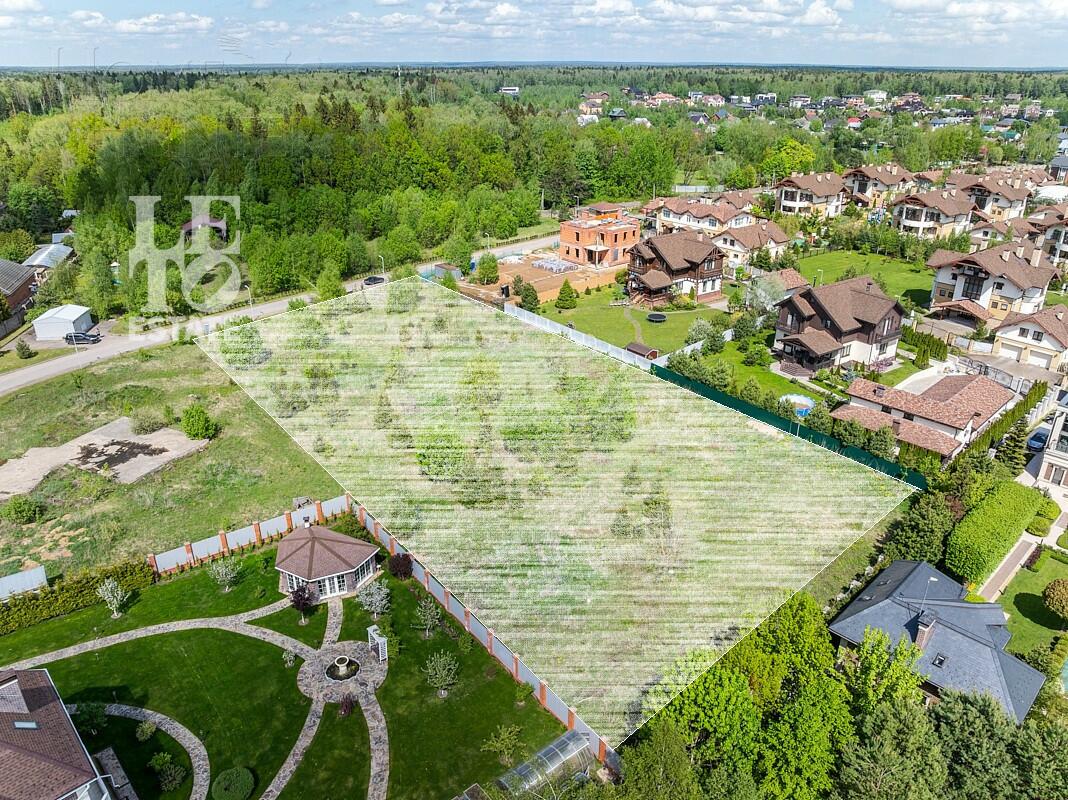 Участок 53.23 сот. в охраняемом поселке