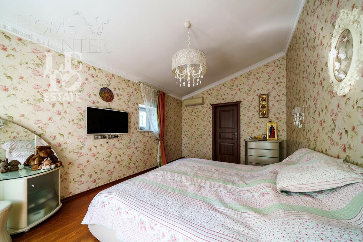 2-этажный коттедж 680 м² с отделкой