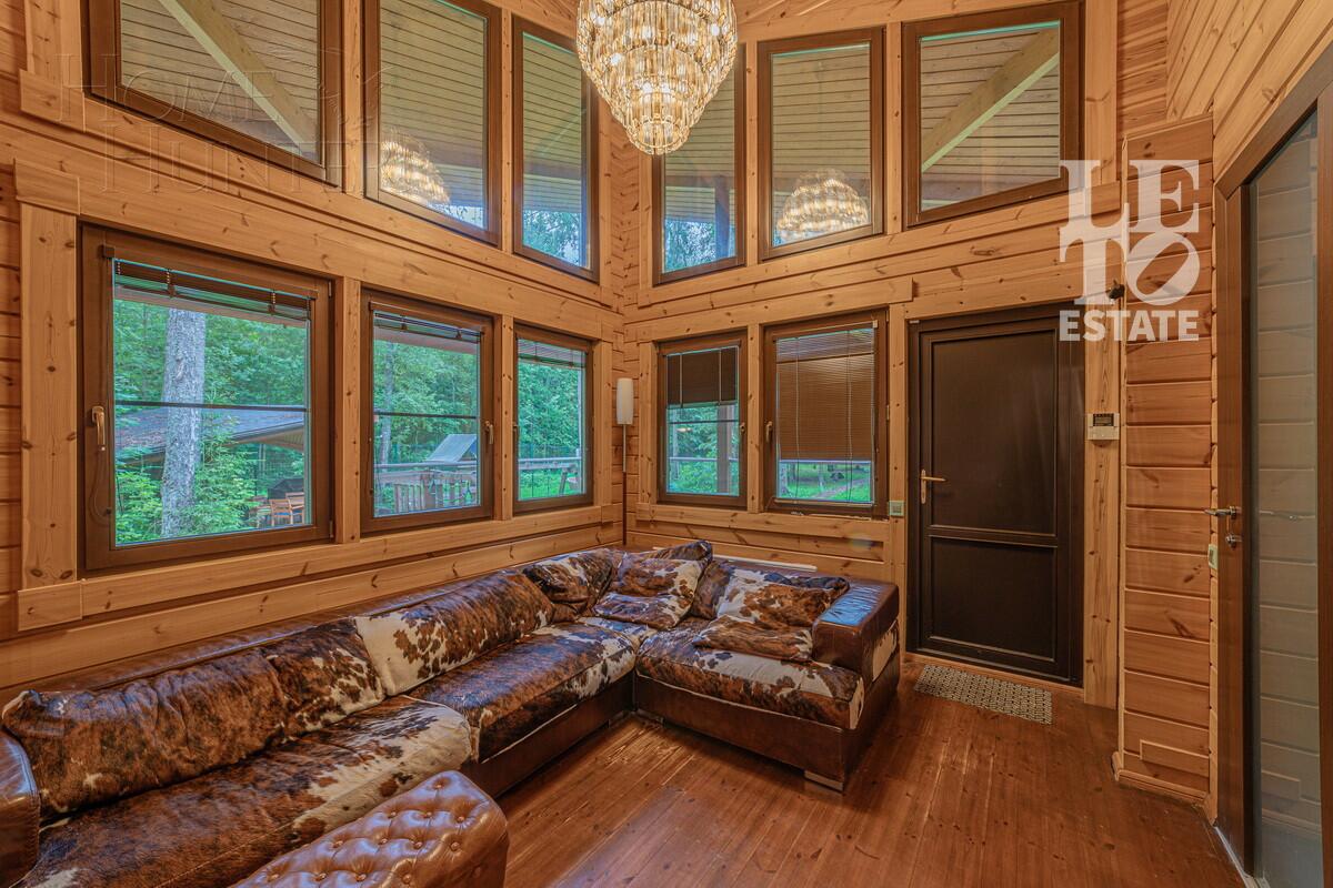 2-этажный коттедж 360 м² с отделкой