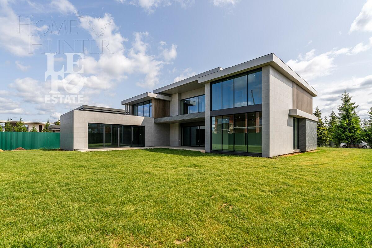 2-этажный коттедж 891 м² без отделки