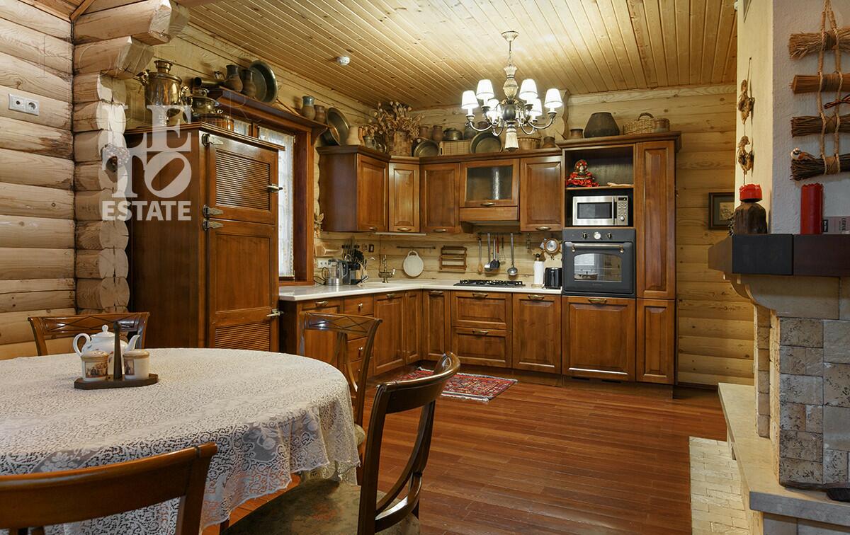 2-этажный коттедж 215.4 м² с отделкой