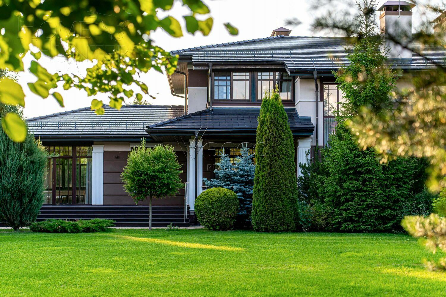 2-этажный коттедж 1 157 м² с отделкой