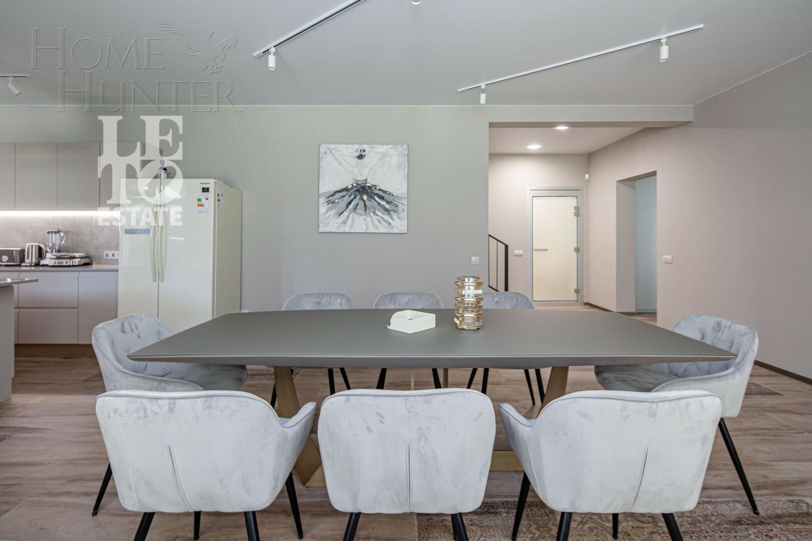 3-этажный коттедж 422 м² с отделкой