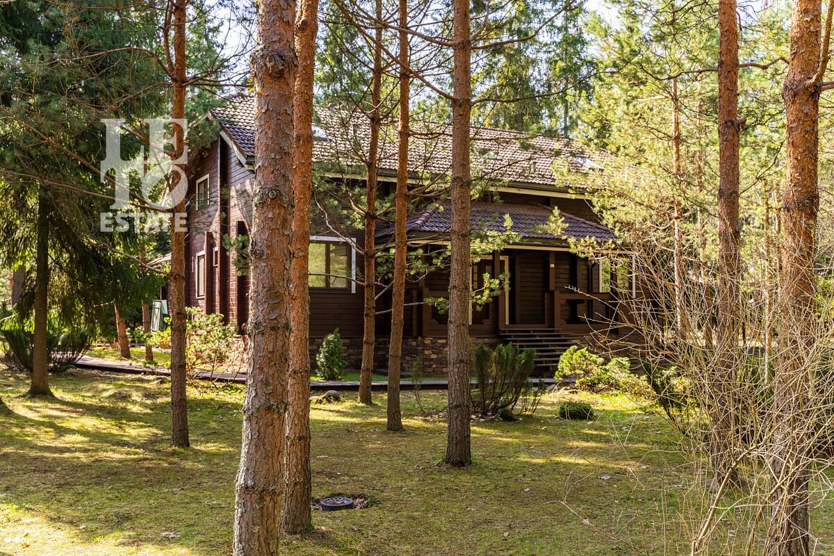 2-этажный коттедж 219 м² с отделкой