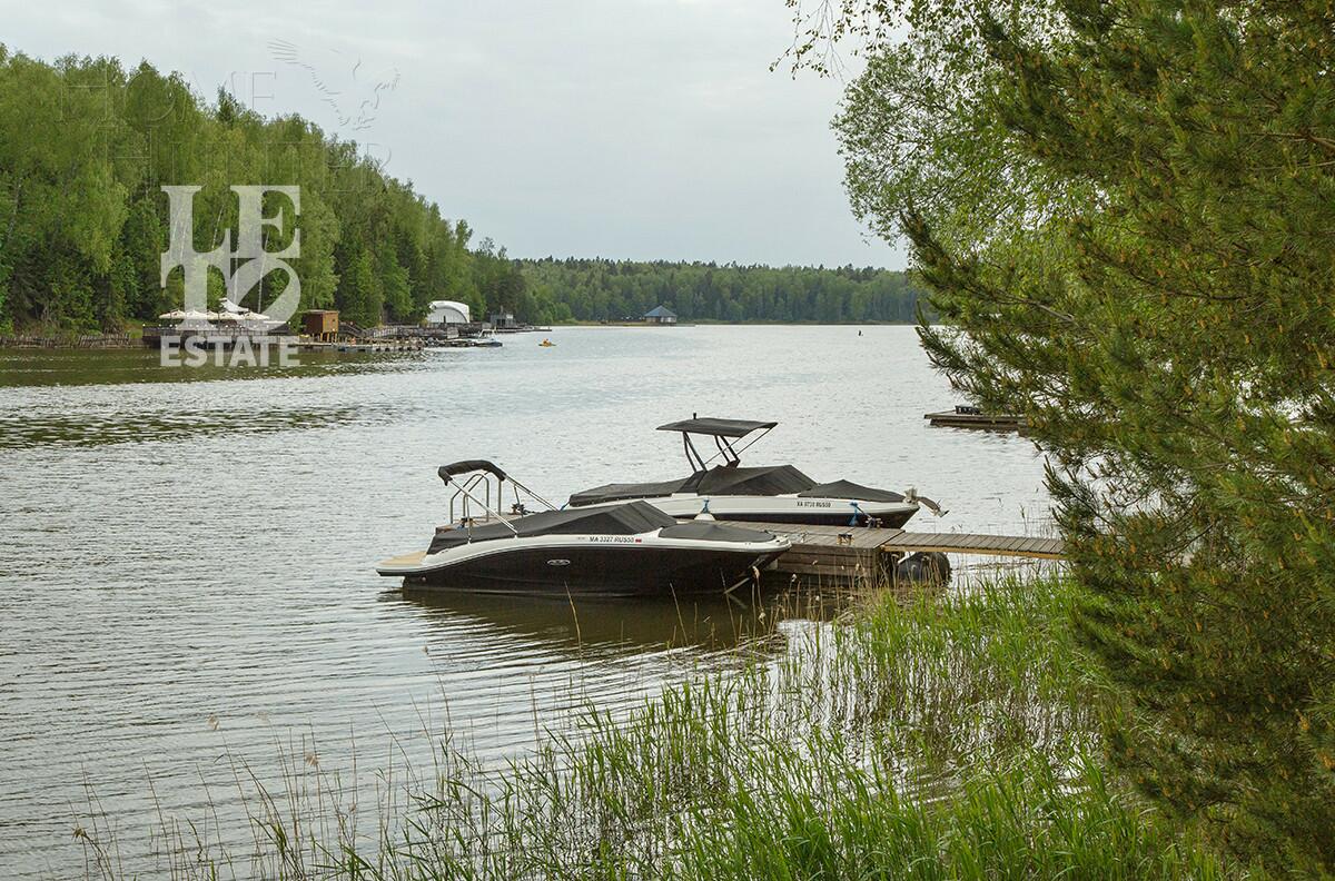 2-этажный коттедж 215.4 м² с отделкой