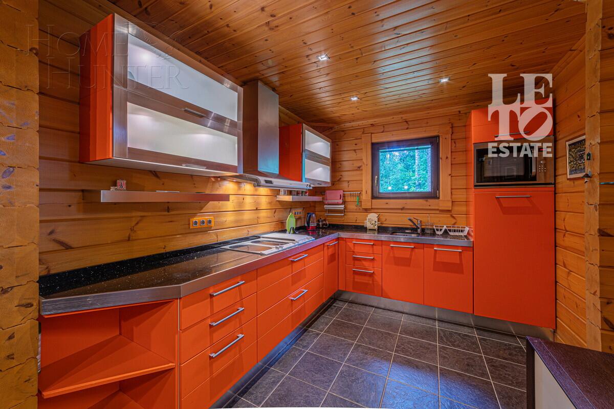 2-этажный коттедж 360 м² с отделкой